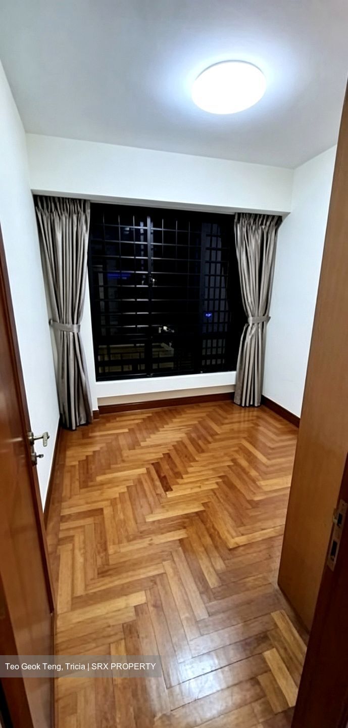 Eastpoint Green (D18), Condominium #563738701